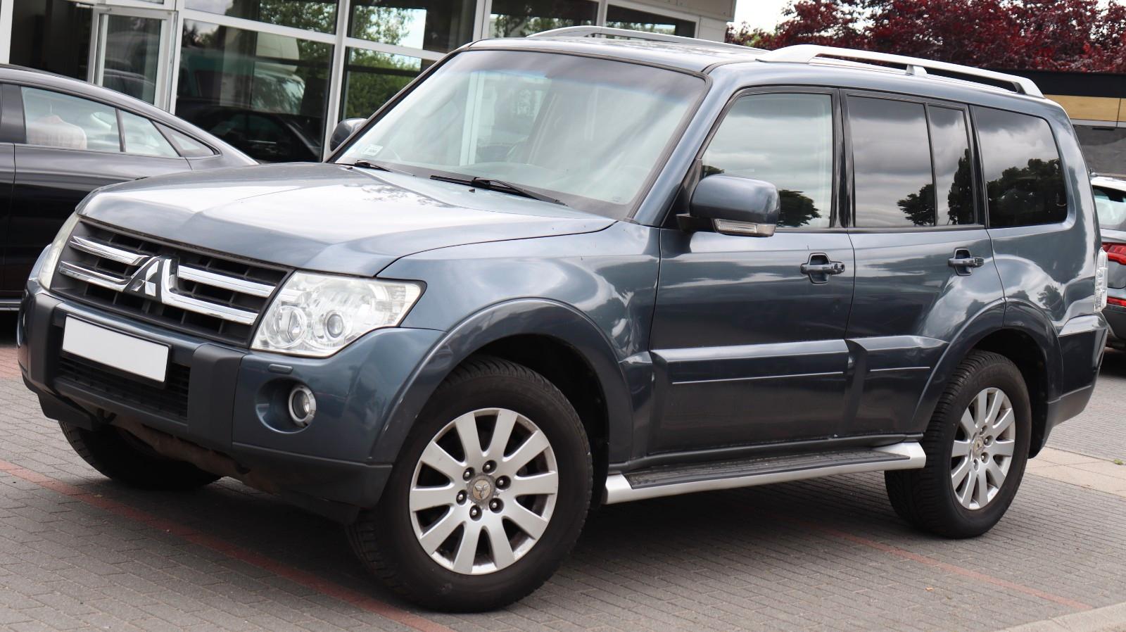 Mitsubishi Pajero 3.2 DI-D Instyle 4X4 170PS AUT.*PANO*KAM