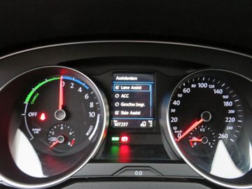 Fahrzeugabbildung Volkswagen Passat Variant GTE LED AHK KAMERA ACC E-KLAPPE 1