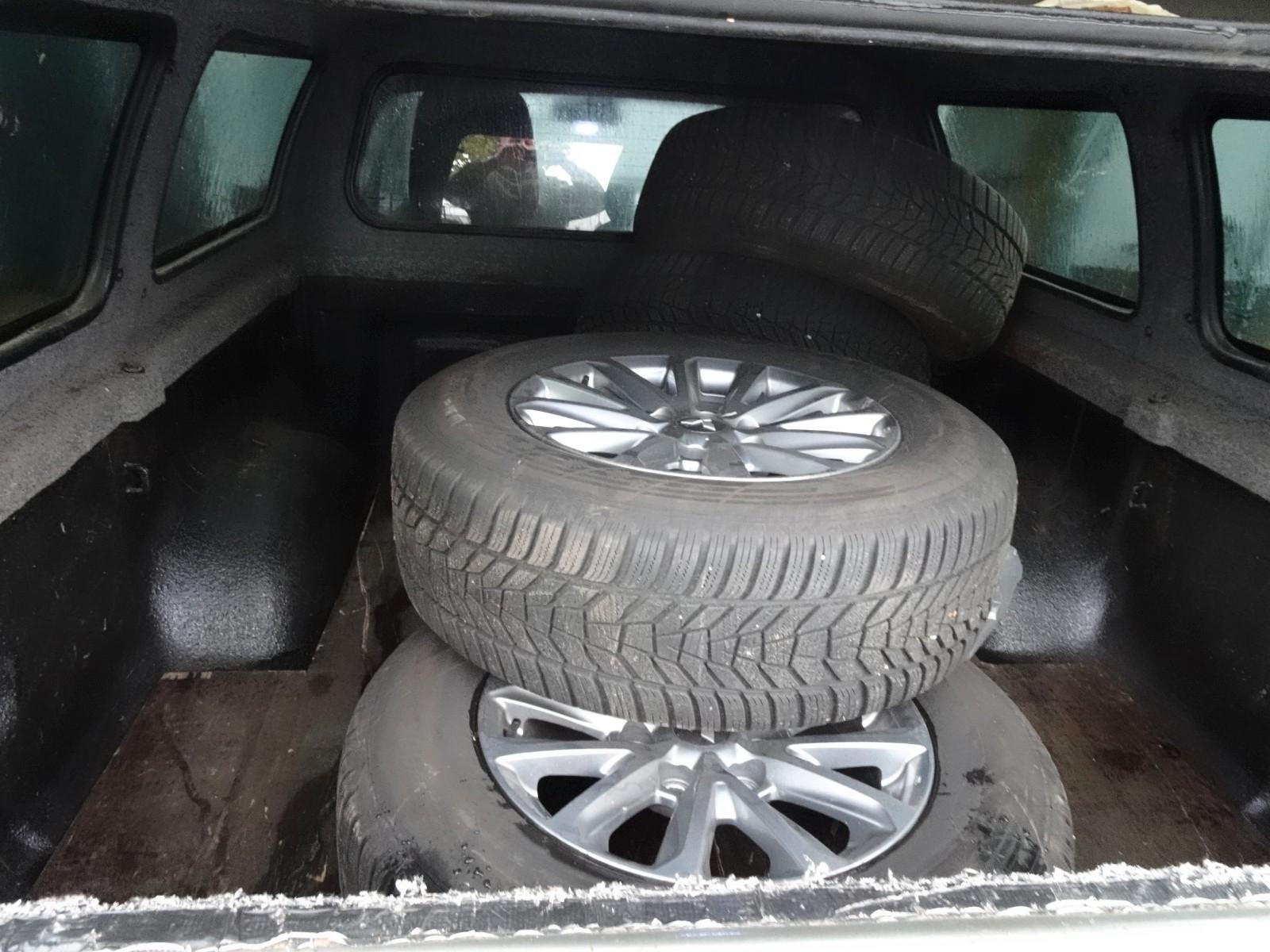 Mitsubishi L200 Plus Club Cab 4WD 133kW, KLIMATR-RCAM-AHK