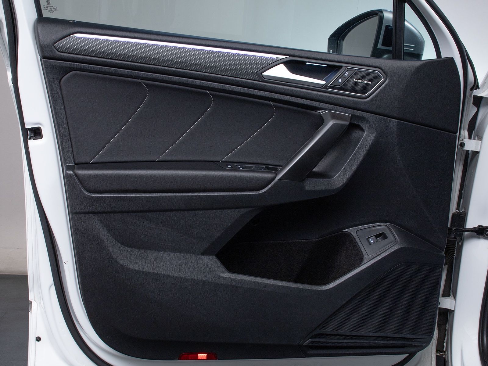 Volkswagen Tiguan Allspace R-Line 4M 7-Sitzer 360°MEGAVOLL foto 10