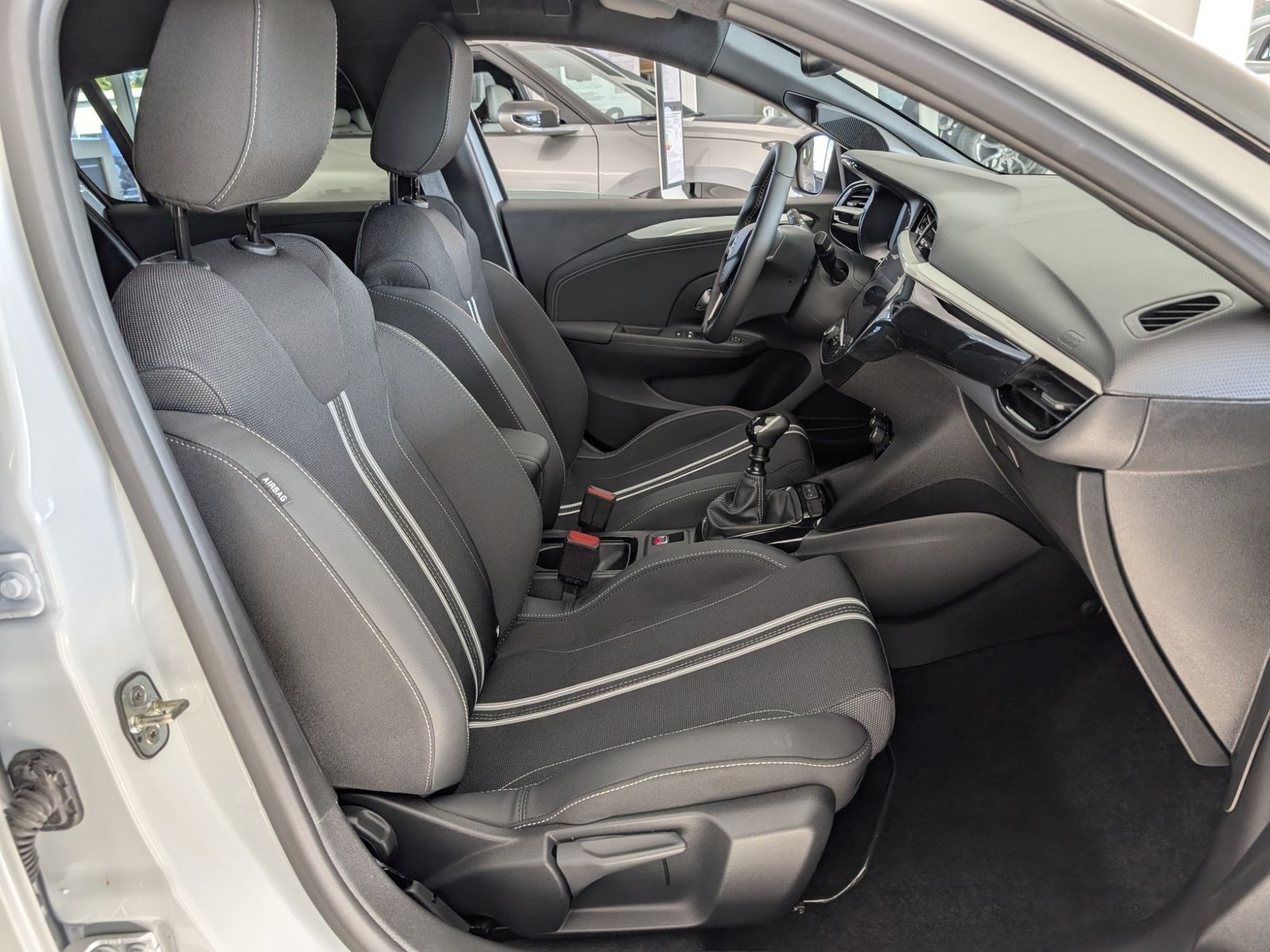 OPEL Corsa  1.2 Turbo GS IntelliLux Navi – Bild 12