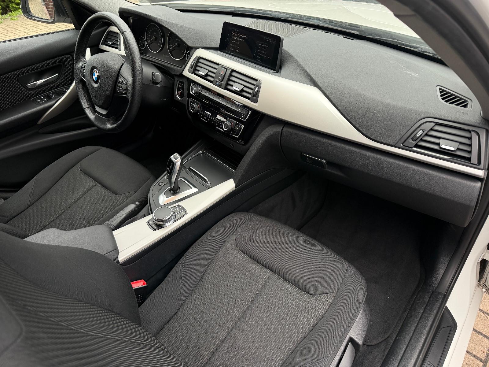 BMW 318d Touring, Aut, Kamera, Scheckh. BMW, TÜV neu