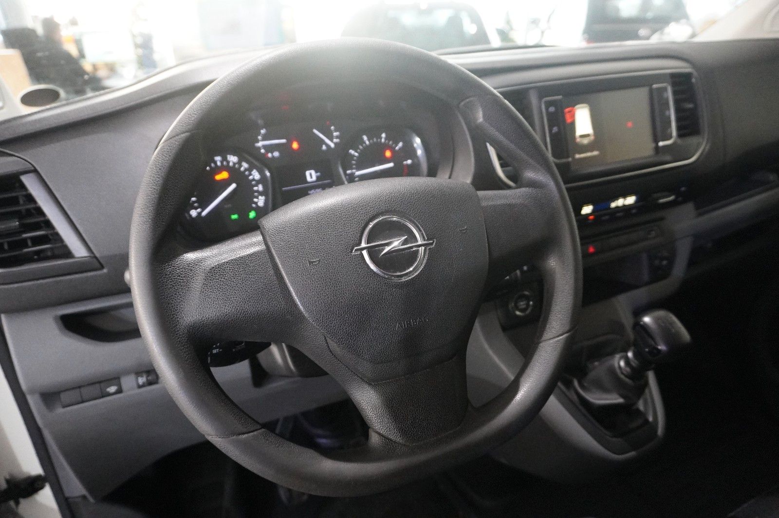 Fahrzeugabbildung Opel Vivaro Kasten M 1.5D EDIT WÜRTH NAVI/KAMERA/TEMP