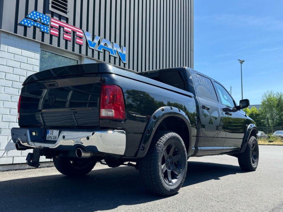Fahrzeugabbildung Dodge RAM 1500 Crew Laramie Leder LPG Schiebedach