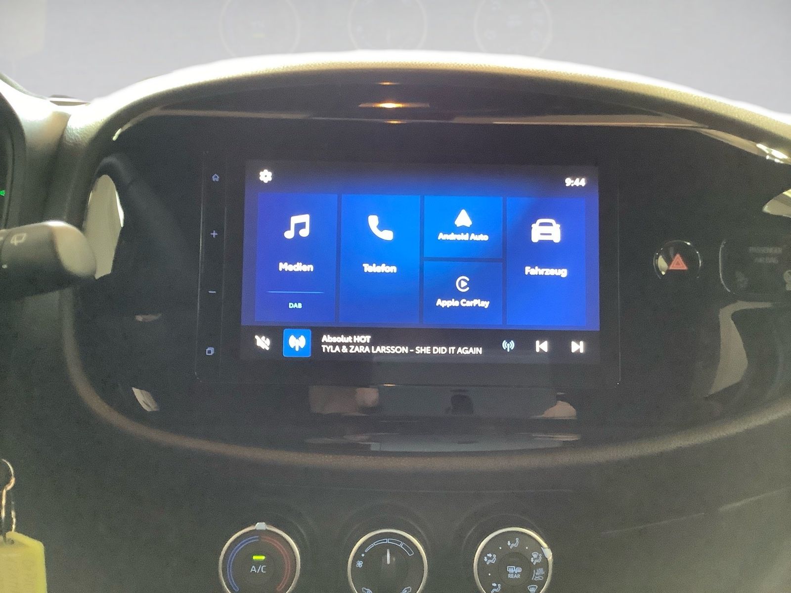 Fahrzeugabbildung Toyota Aygo X 1.0 Teamplayer Navi,SHZ,SoundSys,ACC,Kam.