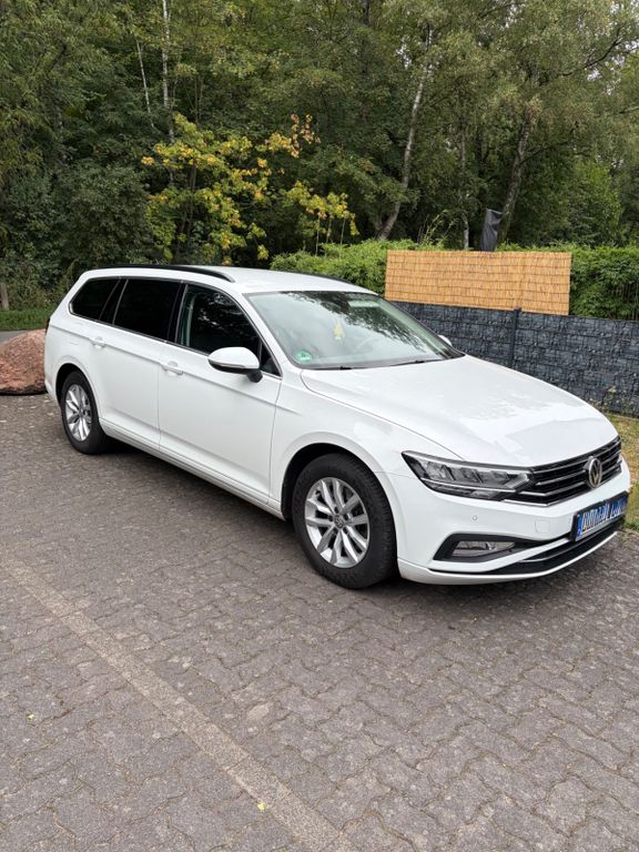 Image of Volkswagen Passat Variant