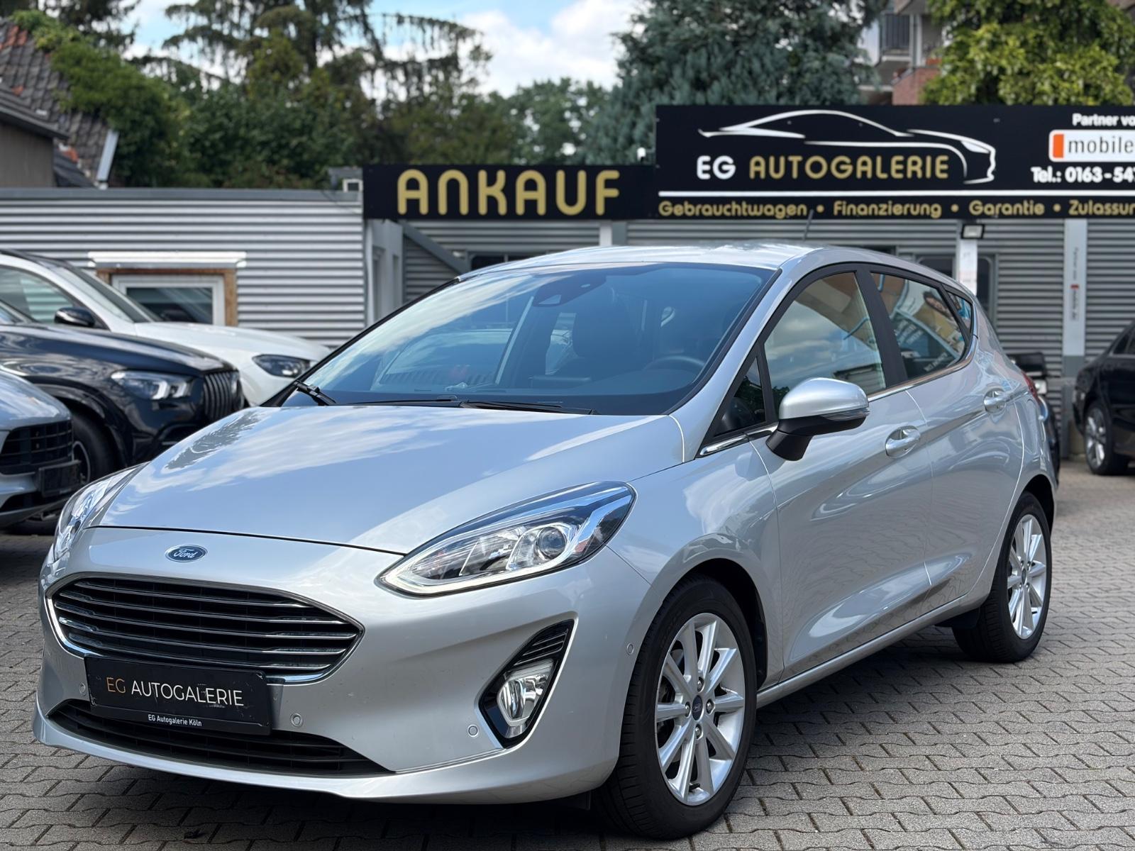 Ford Fiesta Titanium*AUTOMATIK*TÜV NEU*R.KAMERA