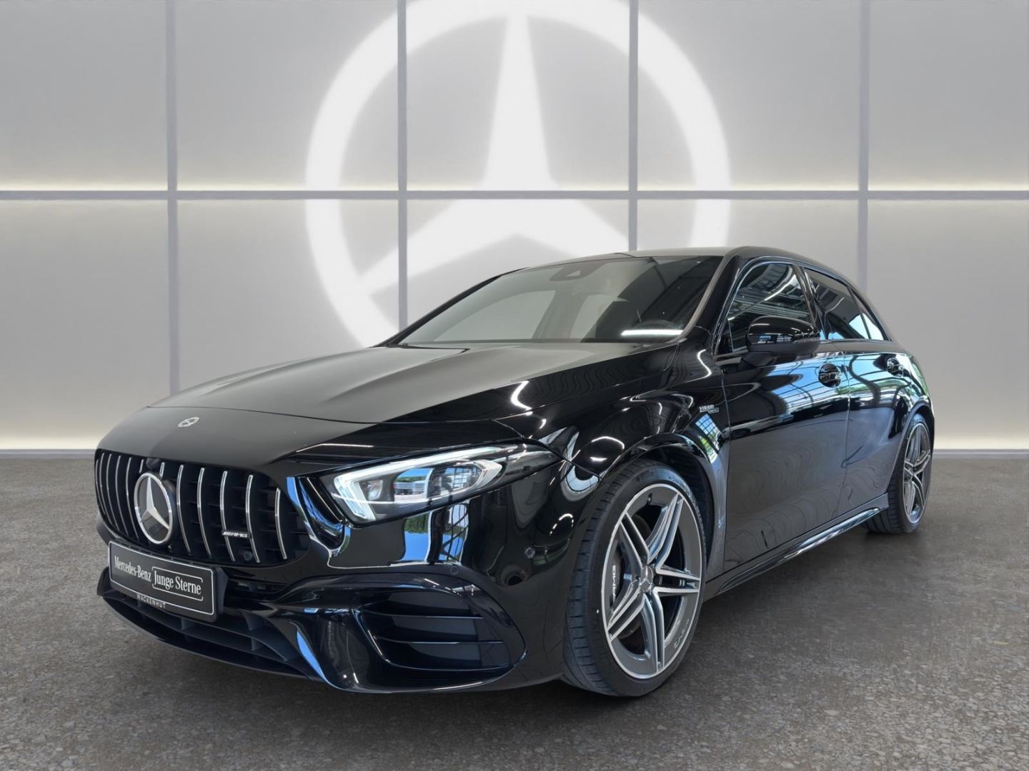 MERCEDES-BENZ A 45 AMG 4M+ NIGHT+VERK.AS+TOTW+SOUND+MULTI+360°