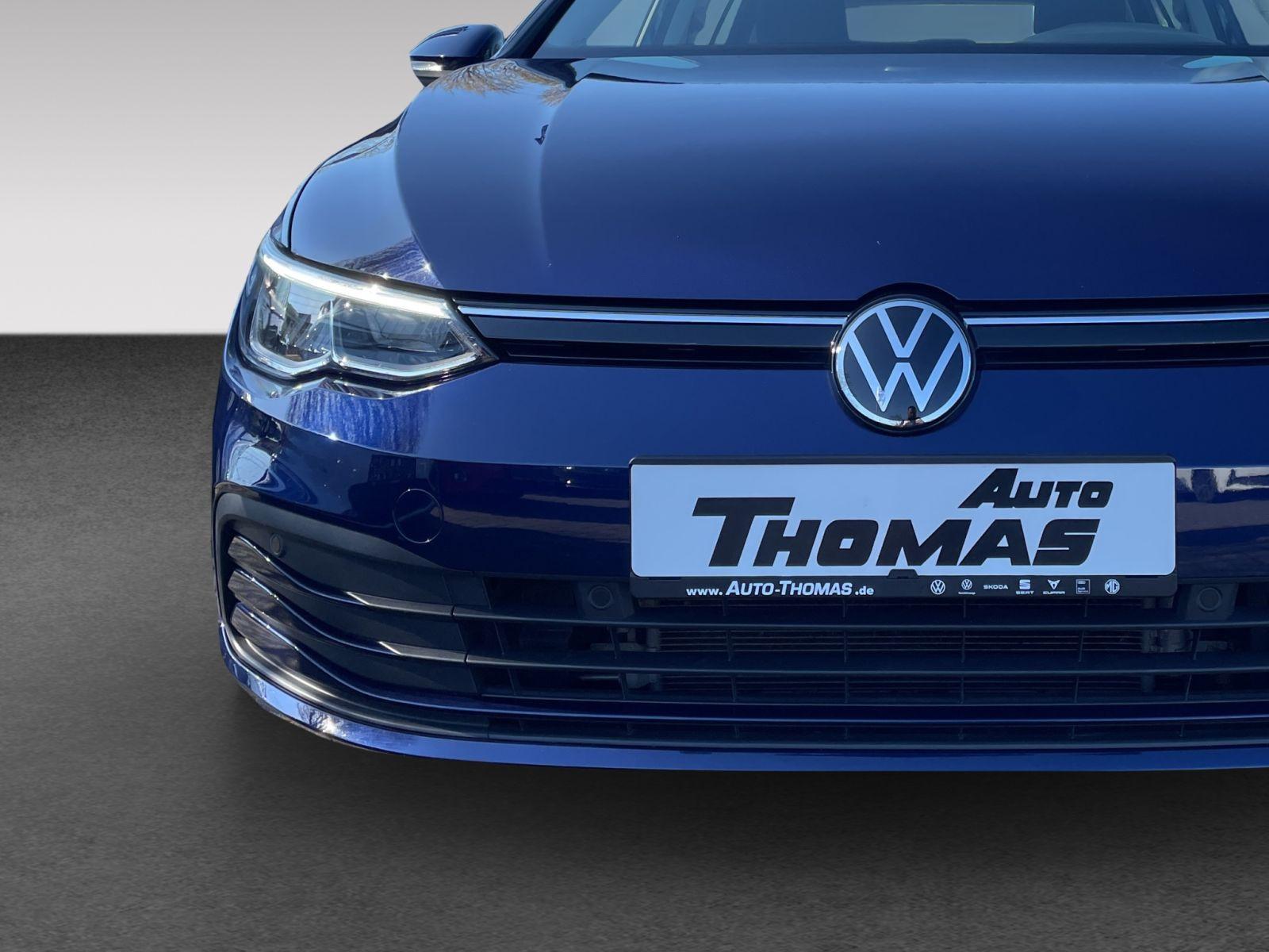 Volkswagen Golf VIII Variant 1.5 eTSI 7-Gang DSG Life AHK