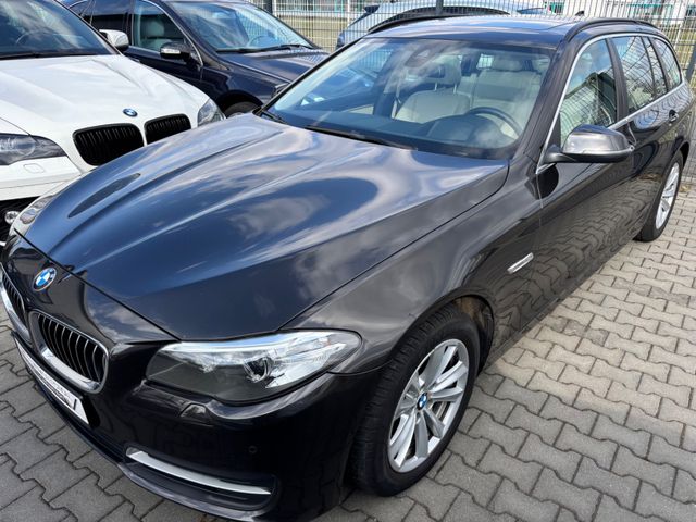 BMW 525d Sport Automatik/Navi+/Panorama/HuD/Bi-Xenon