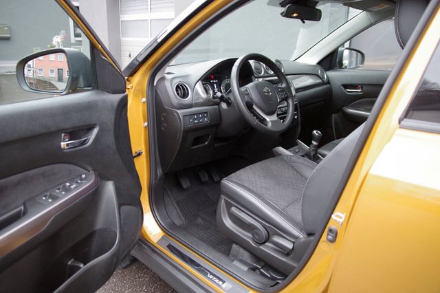 Suzuki Vitara 1.4 Comfort+ 4x4*Pano,ACC,AHK,LED,Kamera*