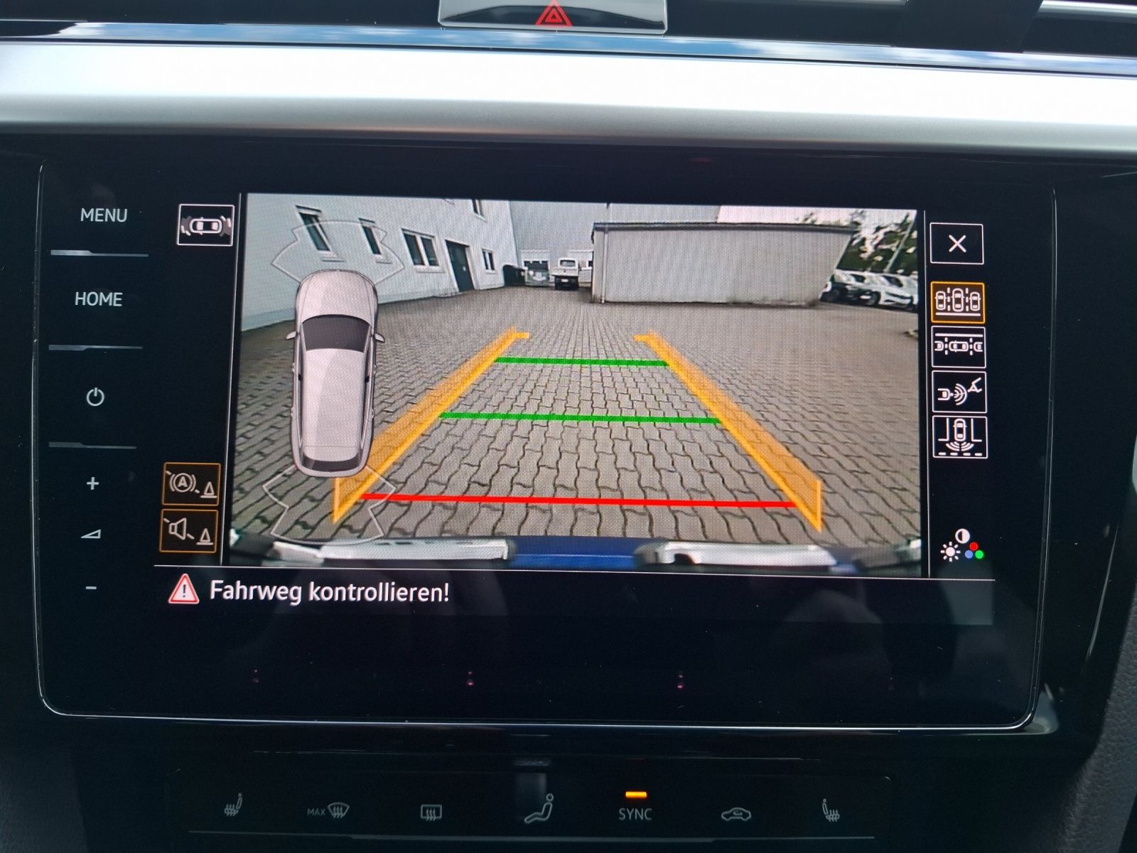 Fahrzeugabbildung Volkswagen Arteon SB TSI R-Line DSG LED Navi AID Pano Harma