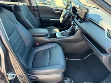 Toyota RAV 4 - 10