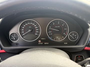BMW 320 - 9