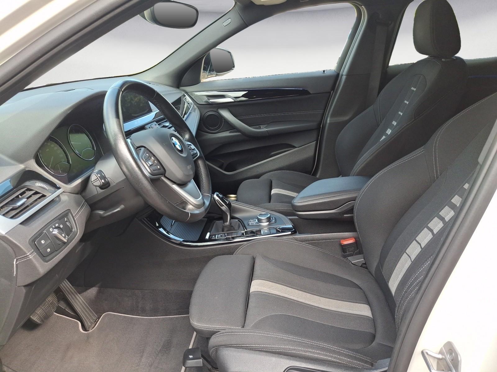 BMW X2 sDrive18d Aut. Klimaaut. Sportsitze HIFI PDC, миниатюра 10