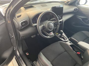 Toyota Yaris Cross Hybrid 130 1.5 VVT-i GR Sport