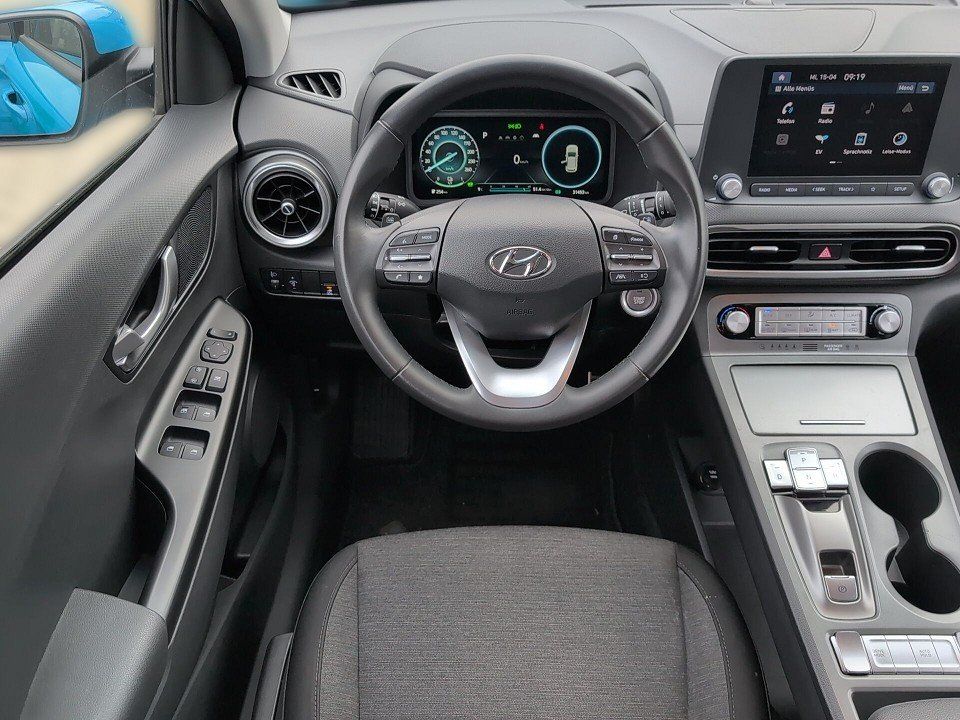 Fahrzeugabbildung Hyundai KONA ELEKTRO 39kWh GARANTIE-03.2031 1HD KAMERA++