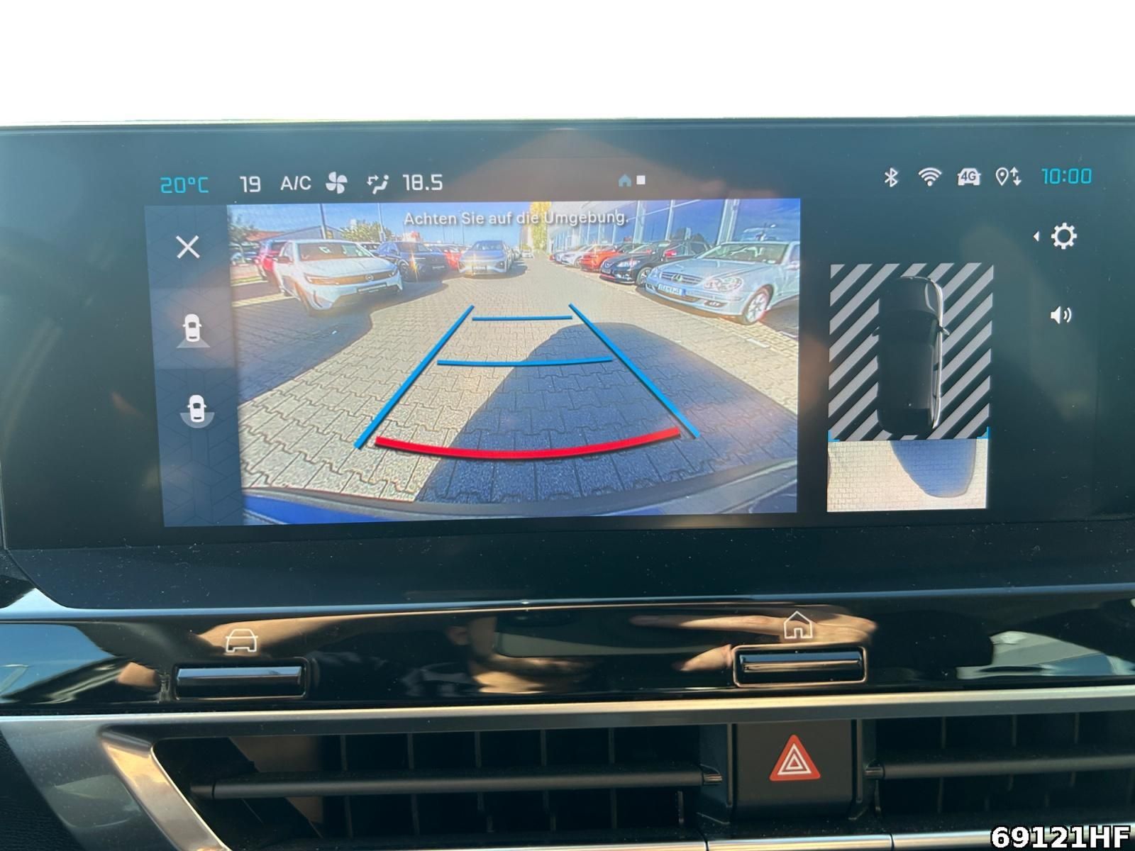 Fahrzeugabbildung Citroën C4 1.2 PureTech 130 Plus *SHZ*NAVI*KAMERA*
