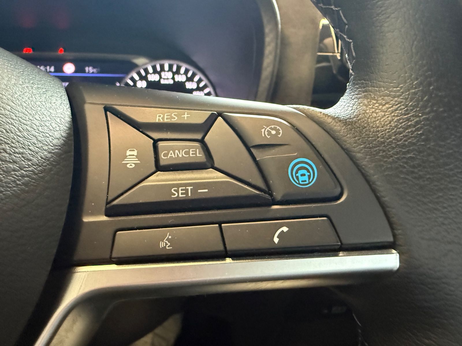 Fahrzeugabbildung Nissan Juke N-Design, 360° Kamera, BOSE, Pro-Pilot
