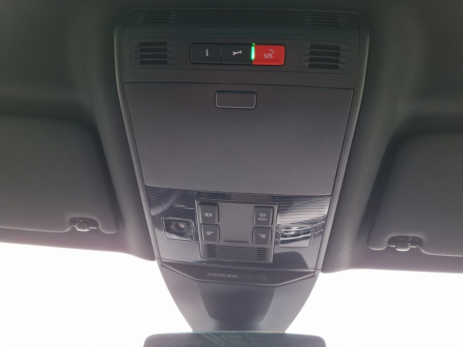 Fahrzeugabbildung Volkswagen Passat Variant GTE Standhzg Matrix AHK Leder ACC