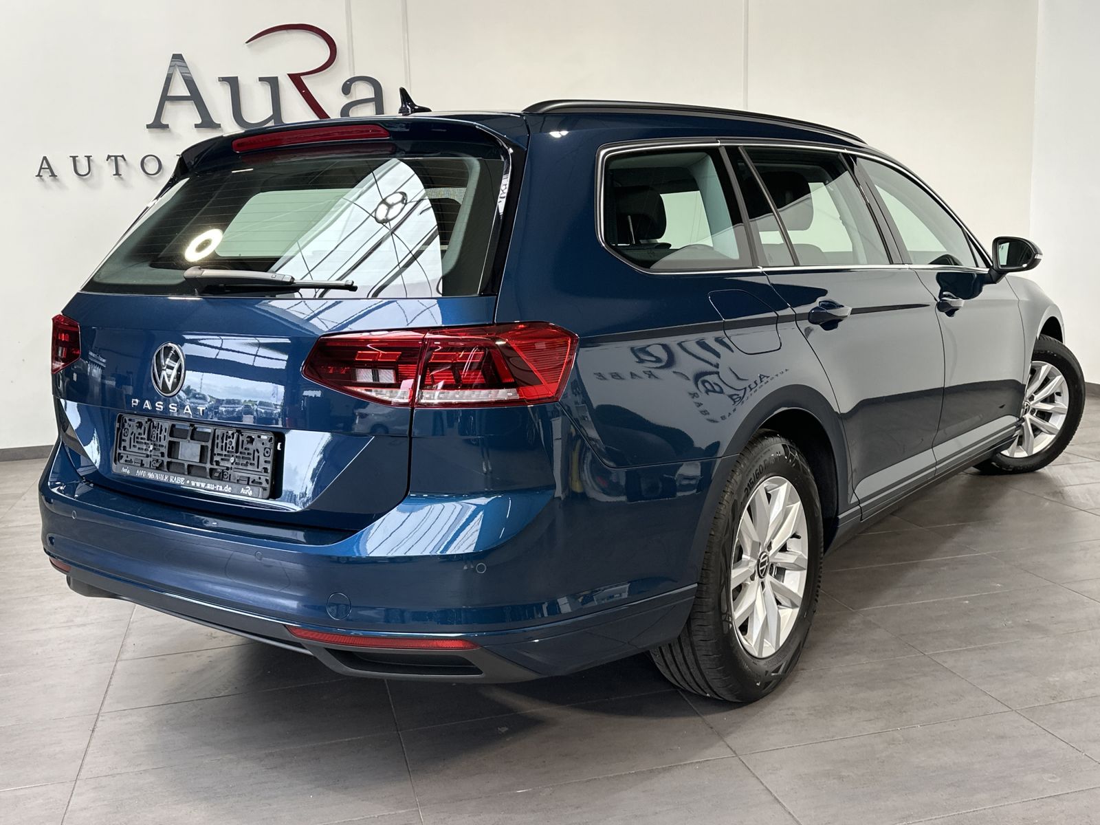 Fahrzeugabbildung Volkswagen Passat Variant 2.0 TDI DSG Business NAV+LED+ACC