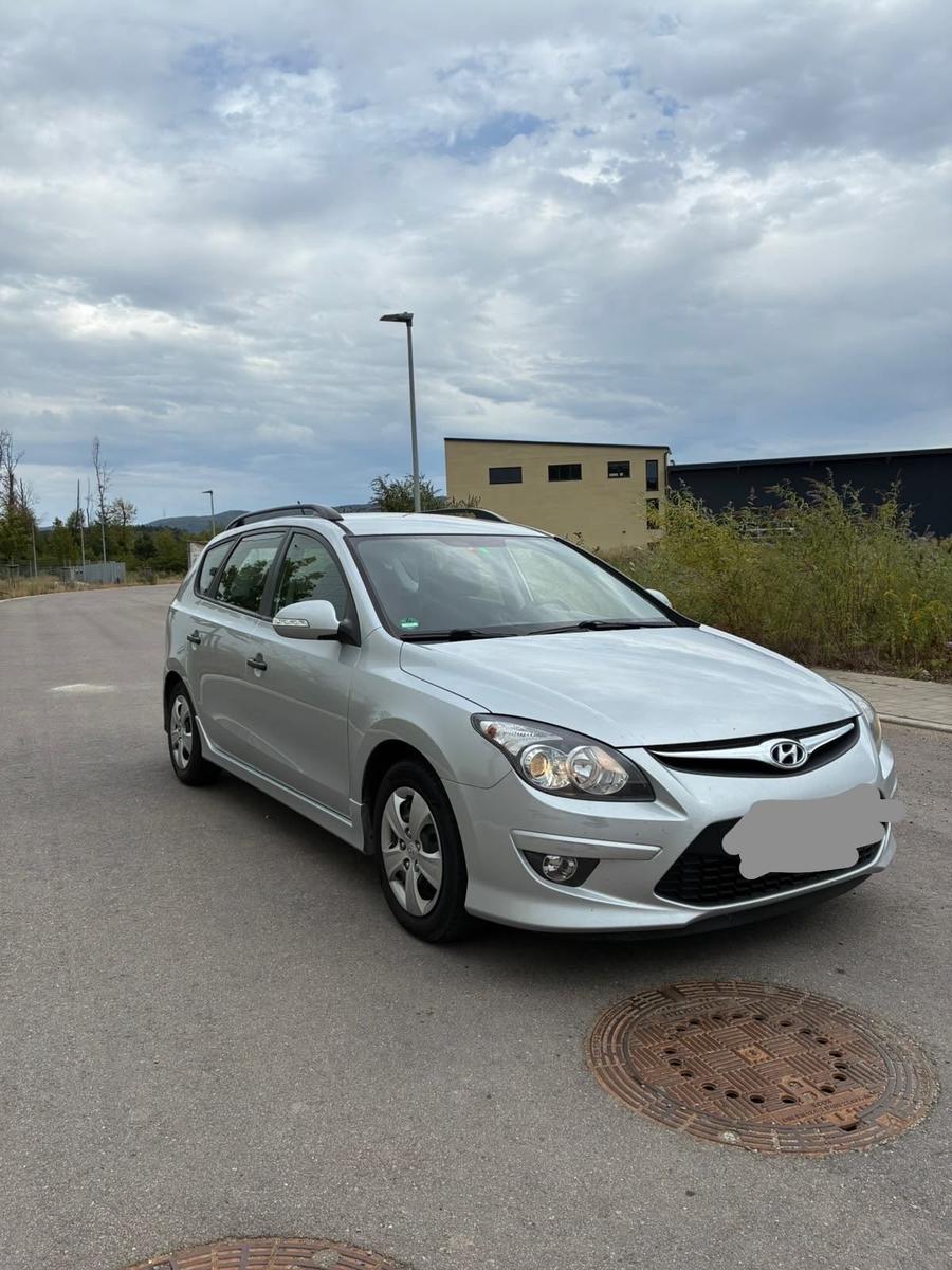 Hyundai i30, 2011