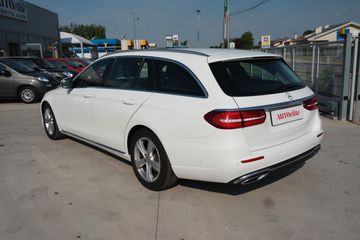Mercedes E 220 - 5