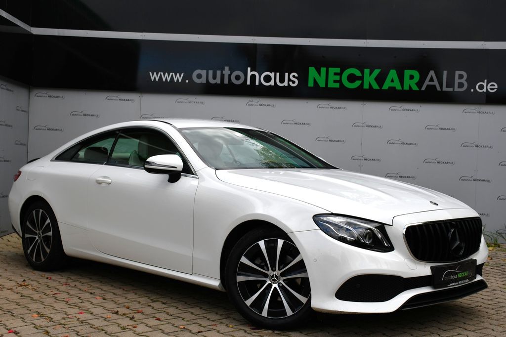 Image of Mercedes-Benz E 220