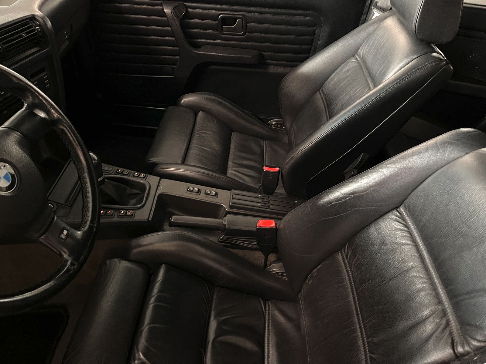 Fahrzeugabbildung BMW 320i Cabrio  A/C Schnitzer Optik / nur 99044 km