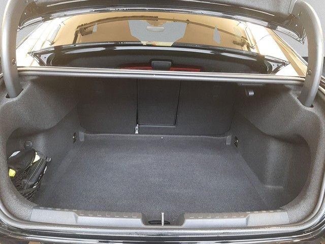 Fahrzeugabbildung Audi S3 Limousine TFSI quattro Navi Kamera ACC Navi