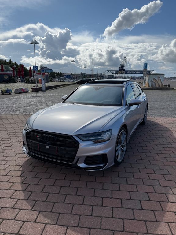 Image of Audi S6