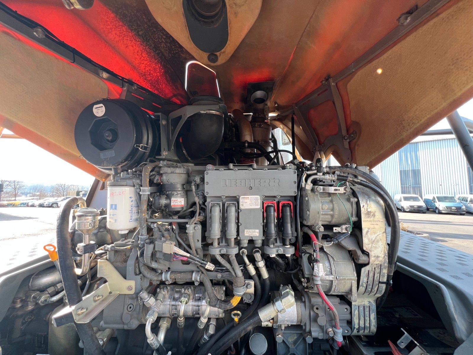 Fahrzeugabbildung Liebherr L 556 / 5.574h / Waage / Zentralschmierung