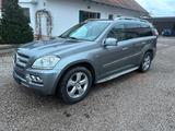 Mercedes-Benz GL 350 CDI 4MATIC BlueEFFICIENCY - - graue Mercedes-Benz GL-Klasse