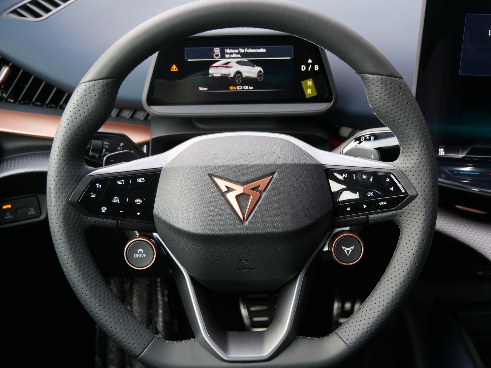 Cupra Tavascan - Bild 20