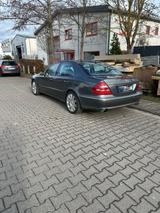 Mercedes-Benz W211 E-Klasse 280 V6 - Mercedes-Benz E 280 in Frankfurt (Main)