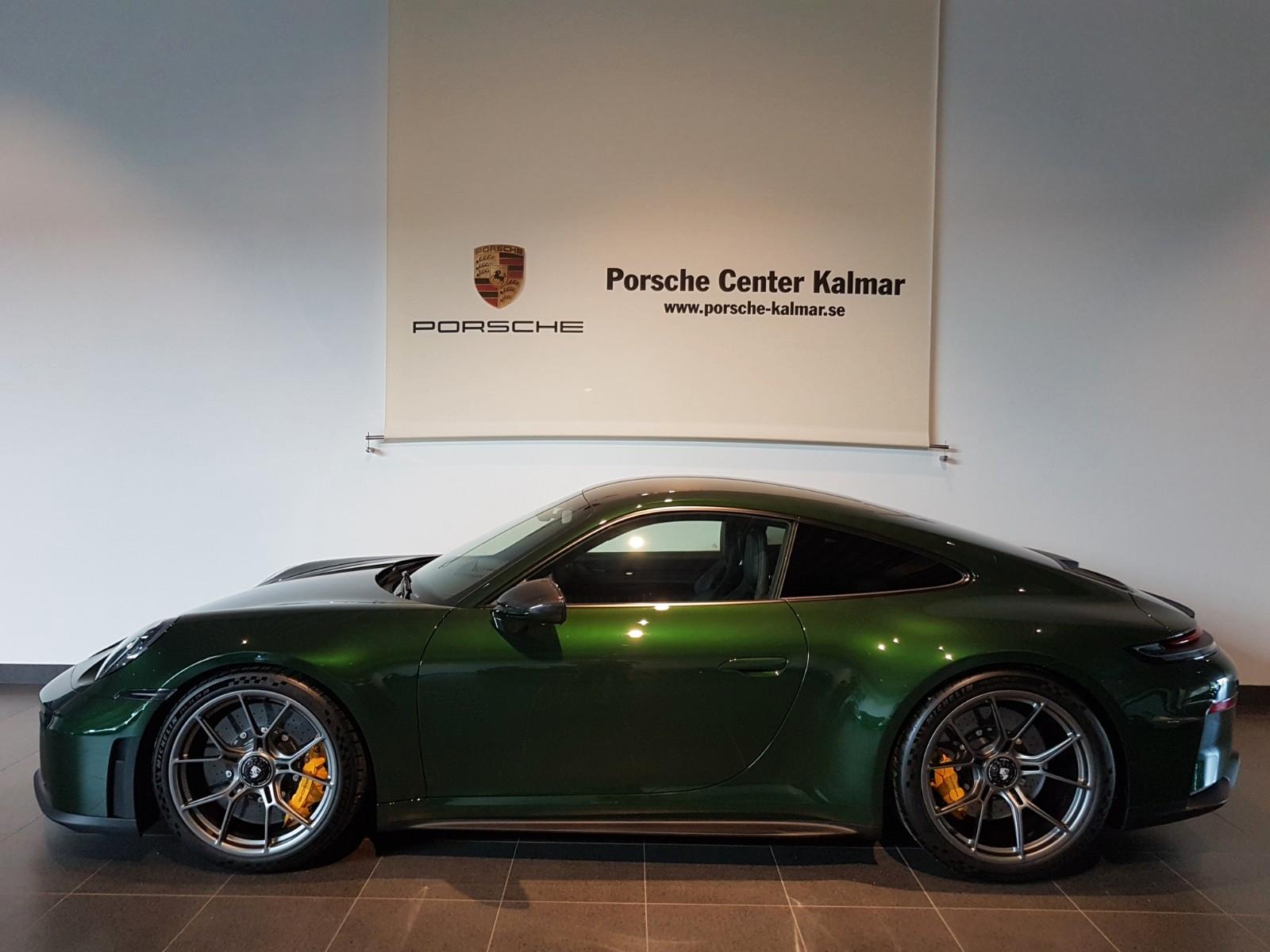 Porsche 992 GT3 mit Touring-Paket PCCB 2026 0 km New Car