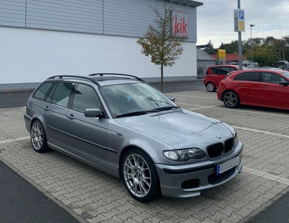 BMW 320