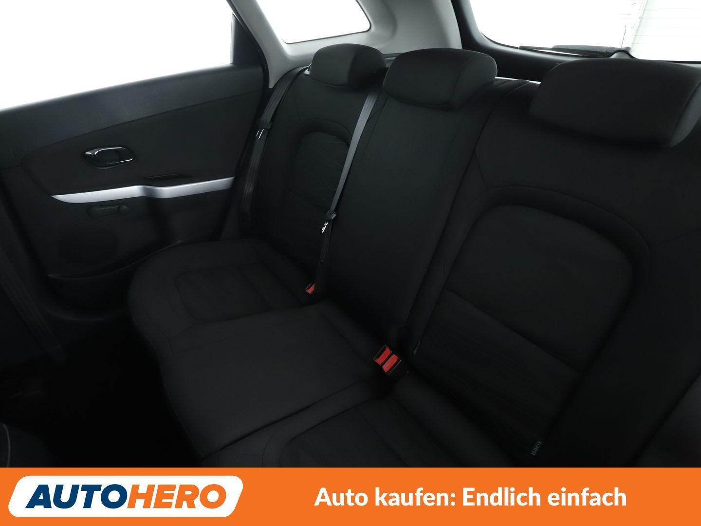 Kia cee'd 1.4 Attract *NAVI*CAM*PDC*SHZ*
