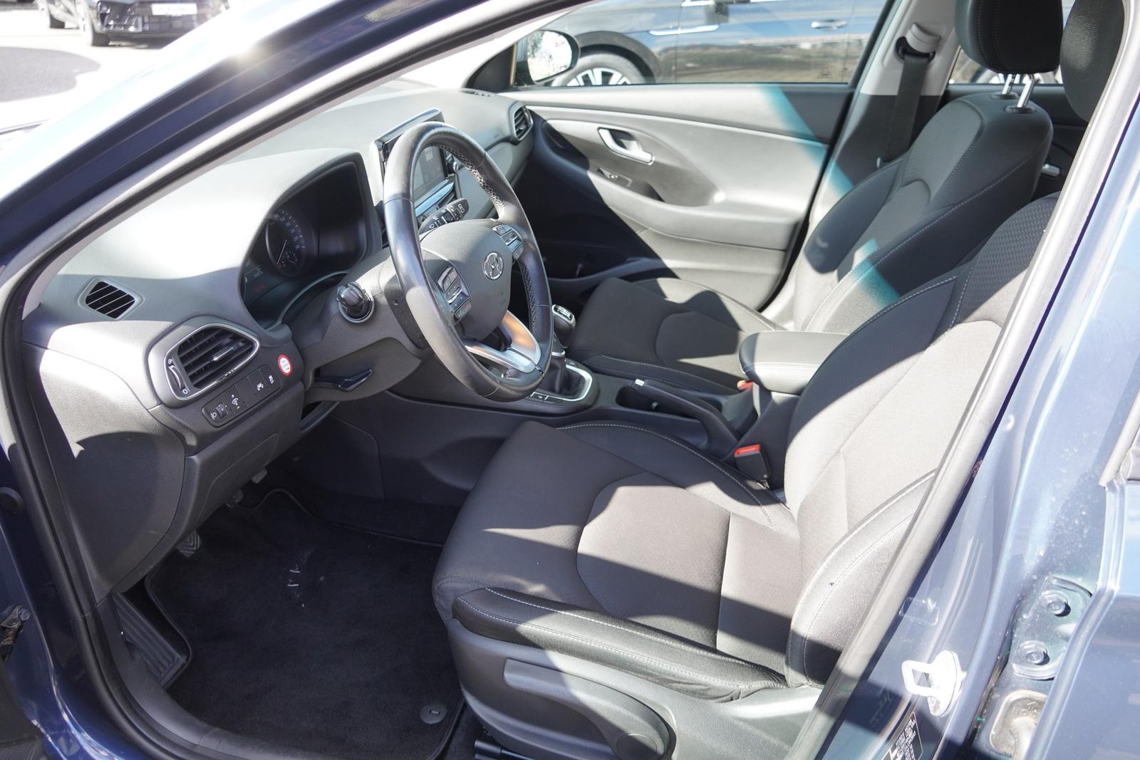 Hyundai i30 1.4 T-GDI Navi Kamera PDC Tempomat Bluetooth