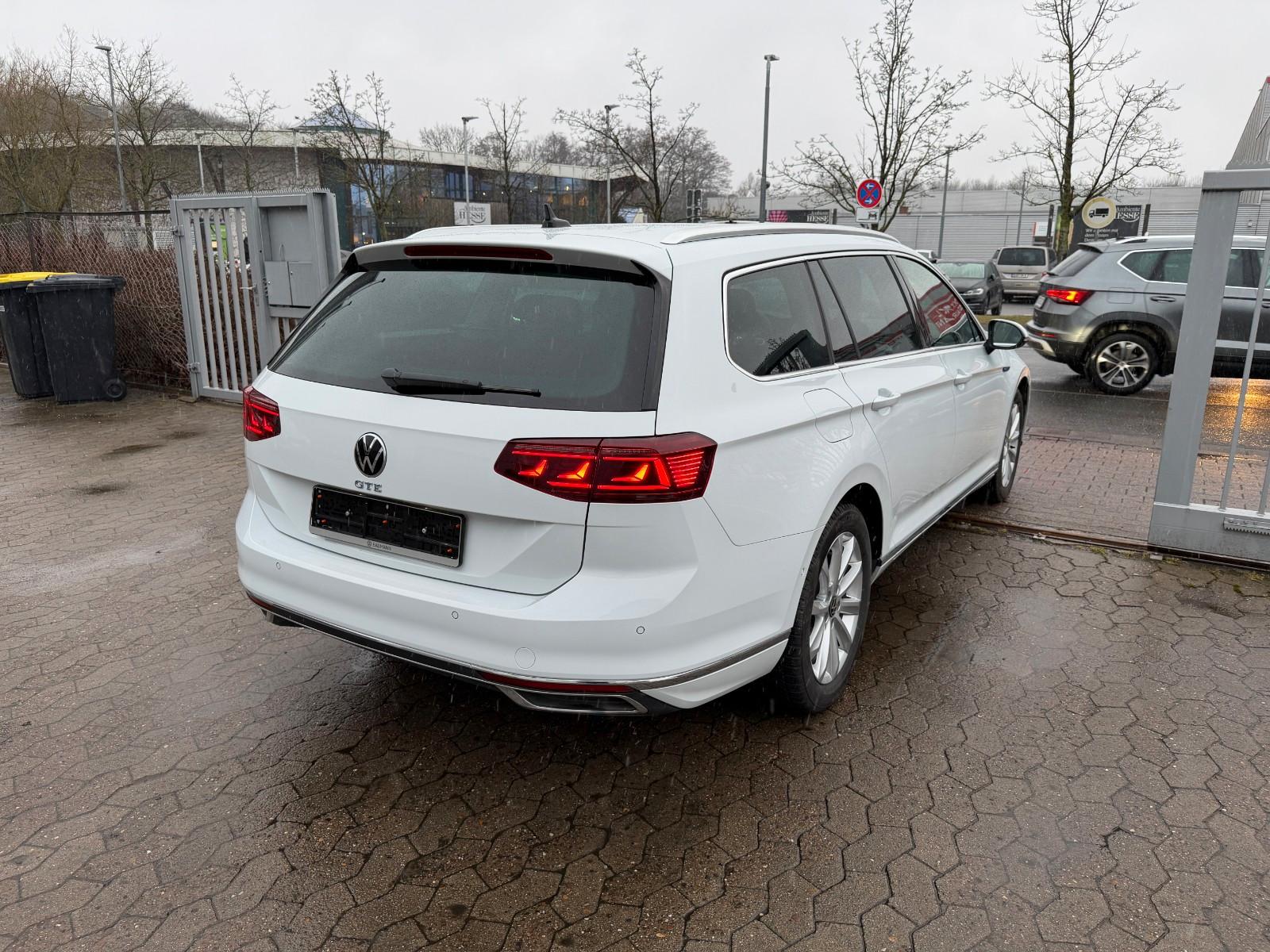 Volkswagen Passat GTE VIRTUAL*KAMERA*AHK*ACC*LANE*SIDE*NAVI