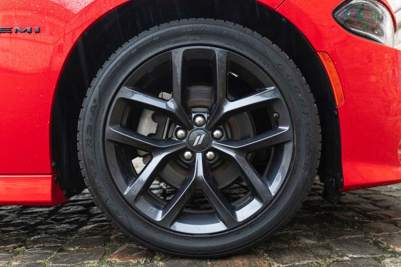 Fahrzeugabbildung Dodge Charger 5,7L R/T KAM NAV BLACKTOP CARPLAY ALPIN