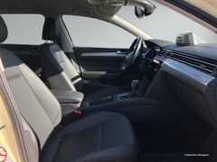 VW Passat Variant 2.0 TDI Business Taxi DSG LED AHK VW Passat Variant 2.0 TDI Business Taxi DSG LED AHK