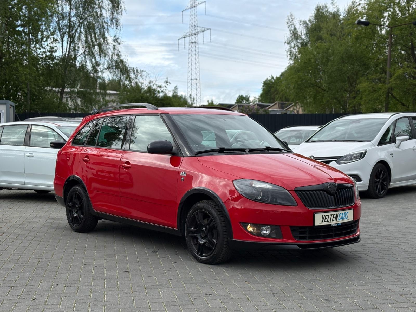 Skoda Fabia Combi Monte Carlo*AHK*PDC*SHZ*