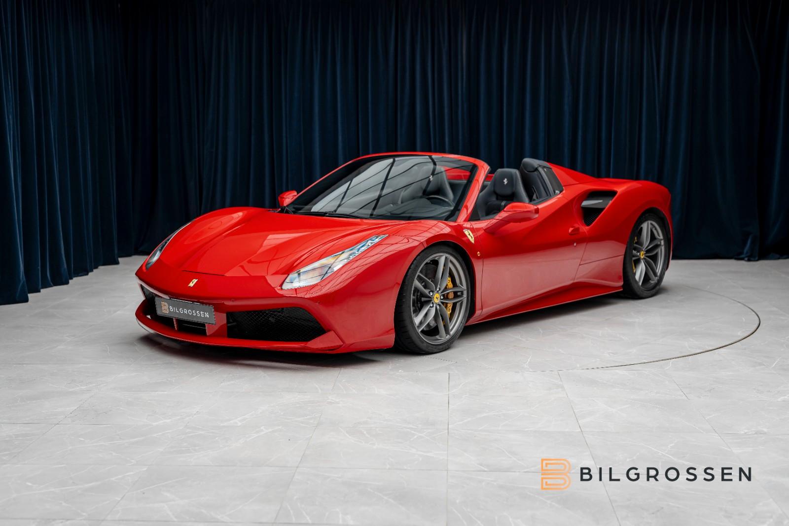 Ferrari 488 GTS Spider Bucket Seats Carbon Novitec