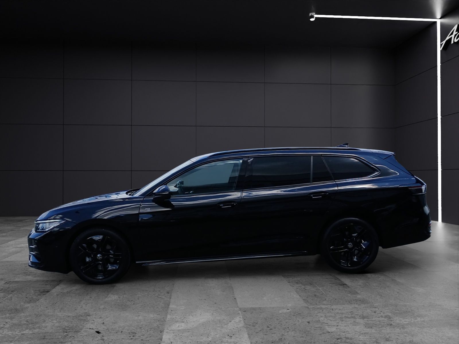 Fahrzeugabbildung Volkswagen Passat TDI R-Line Black Style Matrix AHK Navi AI