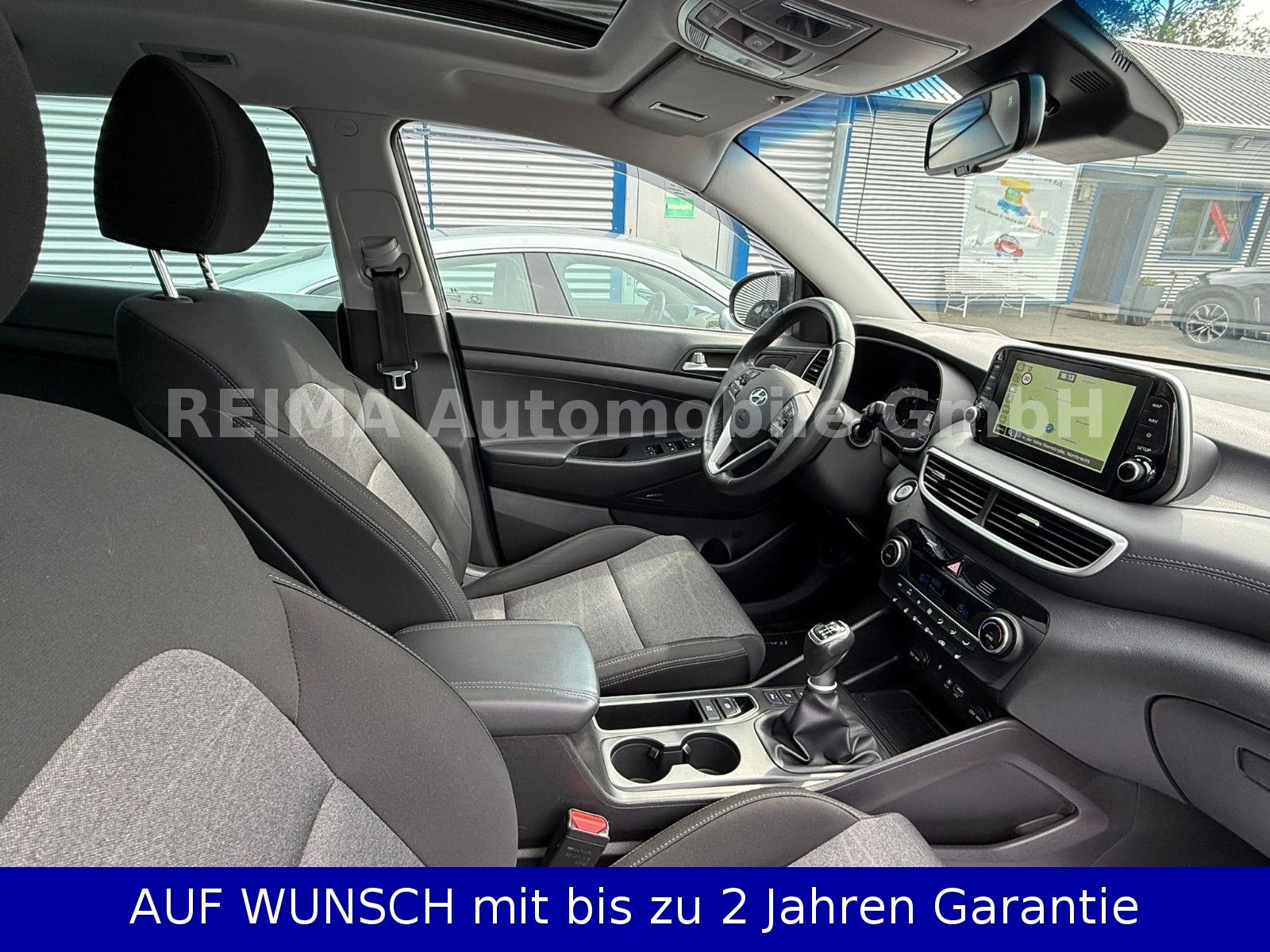 Fahrzeugabbildung Hyundai Tucson Advantage 1,6i 2WD, Pano, Navi, LED