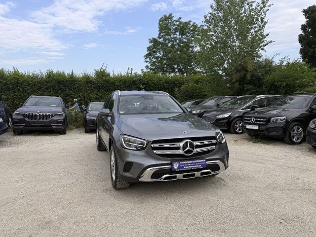 MERCEDES-BENZ GLC 220 d 4Matic ACC+KAMERA+LED+NAVI+SPURAS.