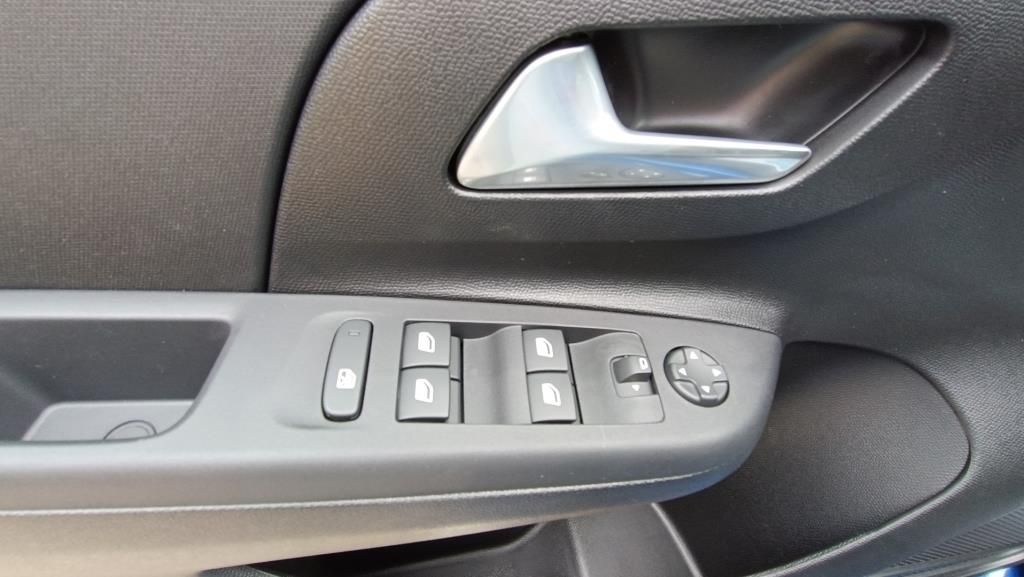 Autohaus Zimpel & Franke -  Opel Corsa Edition, 1.2 Direct Injection Turbo, 74 kW - Bild 15