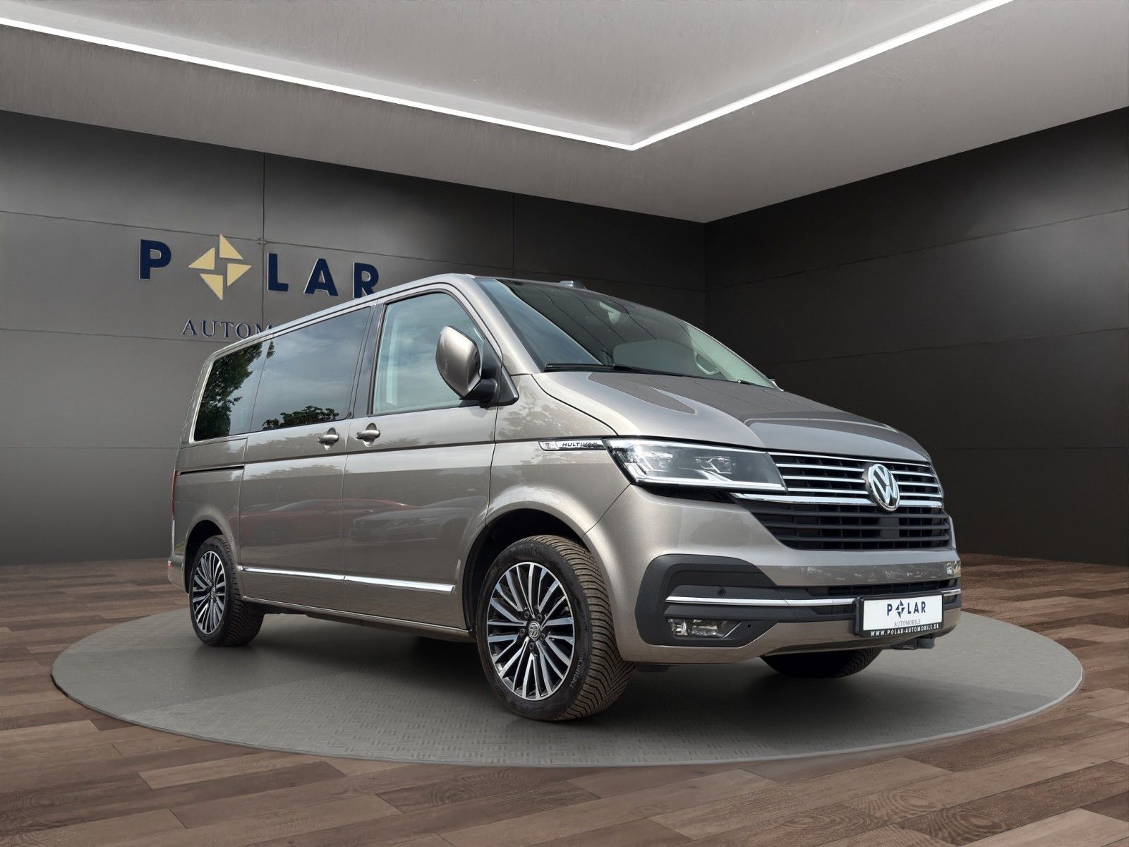 Fahrzeugabbildung Volkswagen T6.1 Multivan*Gen.6*AHK*Kamera*Zelt*Camper-Umbau