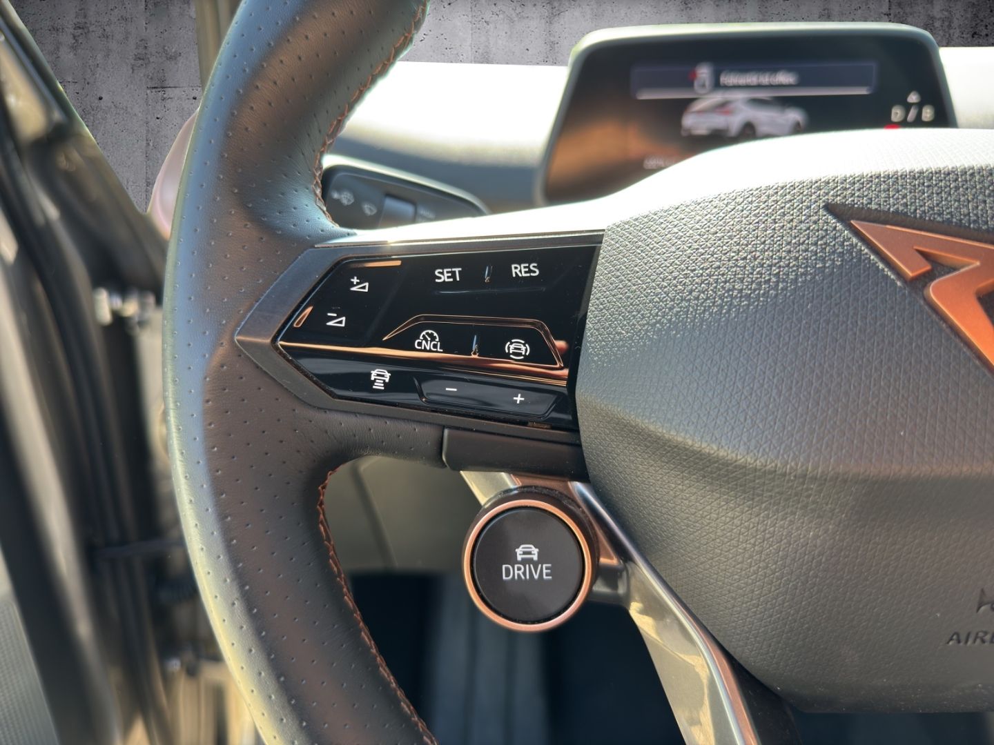 Cupra Tavascan - Bild 11